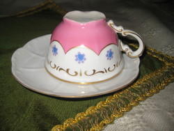 Zsolnay mokkás  , ritka  , rózsaszínben ,fehér  tányérkával