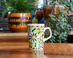 Granite small retro retro porcelain mug - floral stencil painted cup - grandmother's mug