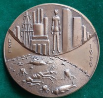 László Csontos: Encounter (1979), bronze plaque