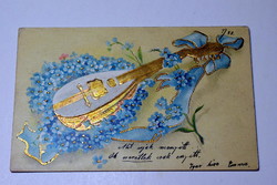 Antik dombornyomott motívum képeslap  virág nefelejcs mandolin