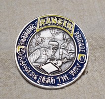 Ranger airborne training brigade usa army military enamel medal rangers lead the way