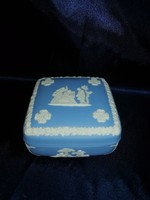 Ceramic bonbonier wedgwood london