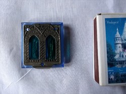 Mini relics, glass and metal, with Jesus and St. Teresa