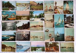 26db Balaton szocreál strandok,nyaralók,autók,hajók retro képeslap csomag