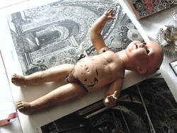 Régi / antik papírmasé baba