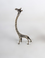 Ezüst miniatűr zsiráf figura