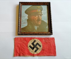 Adolf Hitler, "Führer" portré üvegezett, díszes fa keretben + NSDAP karszalag