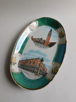 Velencei városképes ovális porcelán tál zöld lüsztermázas peremmel - 31x19 cm