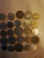 25 World Coins (10)