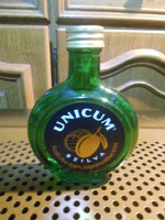 Díszüveg palack lapos likőrös Zwack Unicum szilva 0,1 l