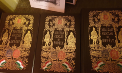 János Hunfalvy: the history of Hungary and Transylvania i-iii. In a gift box