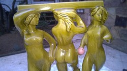 Három grácia- női aktok- mázas terrakotta-cserép szobor
