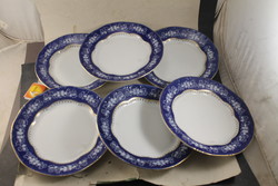 Zsolnay pompadour flat plate set 895