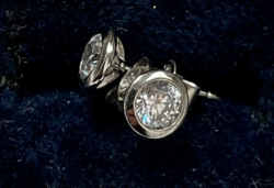 About 1 forint! Brilliant white gold button earrings with 0.6 ct snow white, flawless modern polished stone.
