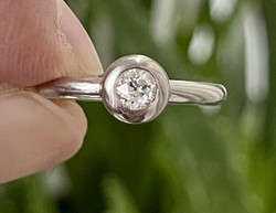 About 1 forint! 14 carat white gold button ring with 0.35 carat old polished glasses, 2.6 grams