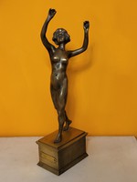 Artdeco dancer statue