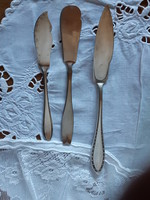 3 ezüstözött kenő kés