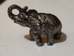 Mini fém szerencsét hozó elefánt
