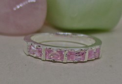 Very elegant pink stone silver wedding ring