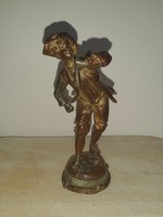 XX. század eleje, MAXIM bronz kisplasztika, szobor