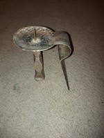 Mysterious aluminum candle holder, in excellent condition, size indicated!