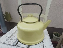 Retro zománcozott sárga teafőző, teáskanna, dekorációs tárgy