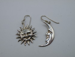 KK1360 Nap és hold formájú ezüst fülbevaló szett 925