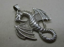 Gyönyörű régi iparművész ezüst sárkány medál
