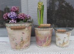 Beautiful vintage scene in tin metal bucket pot with fabulous pieces of rosy floral chinese geisha