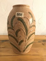 West-germany bay pottery 610-20 vase. Flower pattern vase t-64