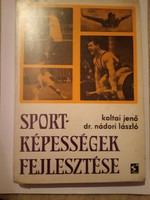 Developing sports skills !! Rare book !!