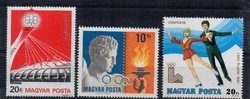 3 olimpiai bélyeg blokkból kiszedve.