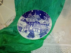 Ironstone, winter scenic serving plate .... Faience.