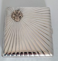 Ezüst art-deco  cigaretta tárca aranyozott címerrel
