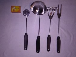 Kitchen serving set - four pieces - ladle, fork, strainer, ...