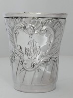 Ezüst keresztelő pohár barokk mintás