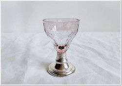 Ezüst talpú csiszolt rózsaszín kristály üveg kupica röviditalos pohár