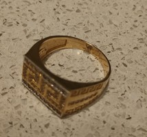 Arany versace jellegű pecsétgyűrű