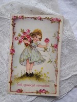 Régi grafikus névnapi gyerekmotívumos képeslap kislány pink rózsa/virágok, Hannes Petersen 1942