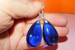 London blue shiny glass drop earrings