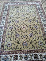 Carpet, oriental, measuring 160 x 230 cm