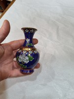 Chinese enamel vase