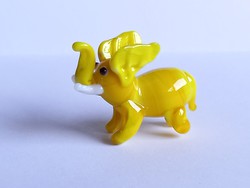 Miniatűr muránói üveg sárga elefánt figura