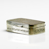 Silver jewelry box or snuff box