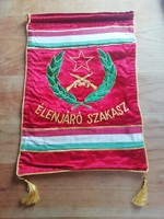Élenjáró szakasz selyem hímzett zászló