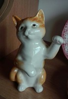 18 cm porcelan cica
