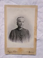 Antik magyar CDV/vizitkártya idős hölgy portréja, Bárdos Vilmos Miskolcz, azelőtt Váncza Emma