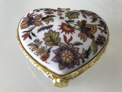 Porcelán ékszertartó, szív alakú, virágos minta
