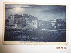 Régi képeslap:  Balatonfüred-fürdő, Erzsébet udvar és Tibor fürdő
