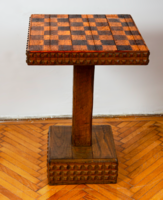Art deco stílusú fa, intarziás sakk asztal